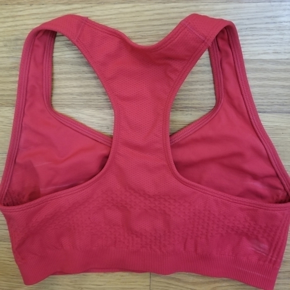 Fruit of the  Loom sz large sports bra med red - Picture 2 of 5